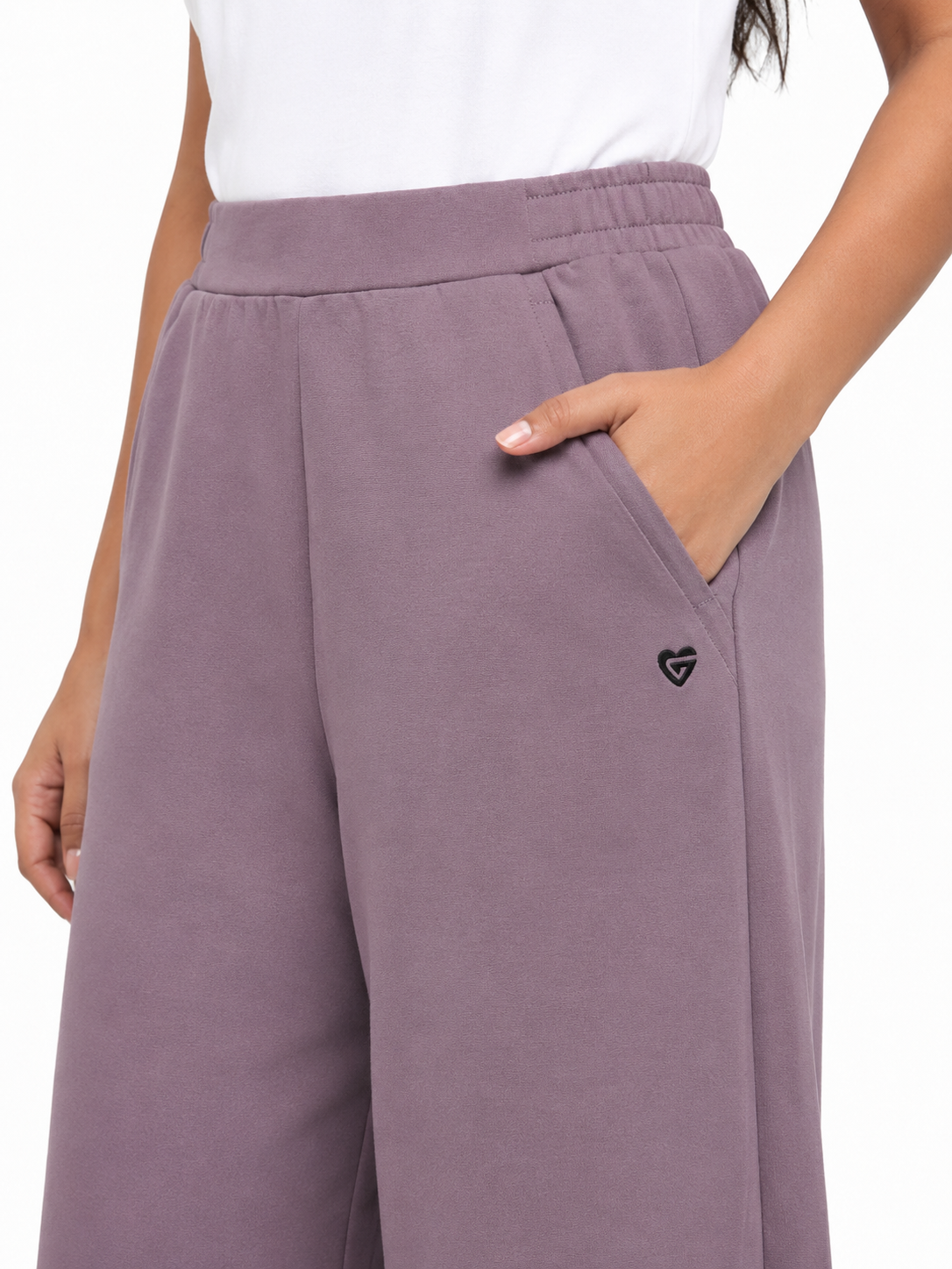 Women Bold Flowy Pants